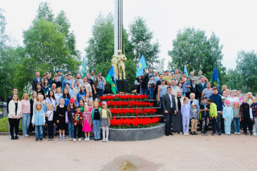 Советском состоялось торжественное мероприятие в честь Дня воздушно-десантных войск Советском состоялось торжественное мероприятие в честь Дня воздушно-десантных войск